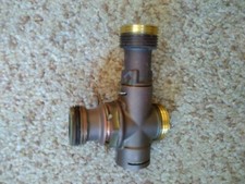 Raccord de débit Saunier