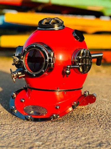 Casque plongée rouge - casque,