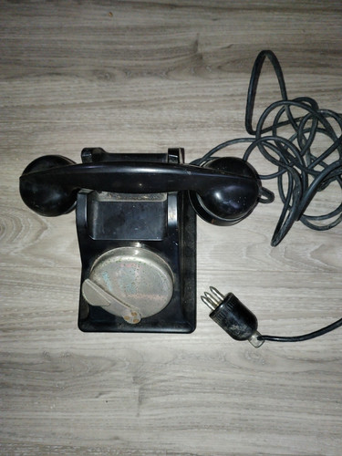 Ancien téléphone - ancien,