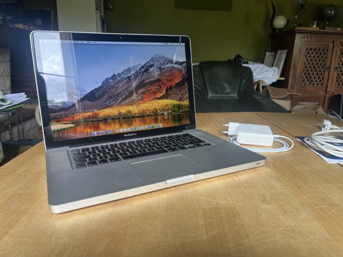 Macbook pro unibody - pro,