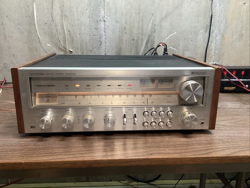 Vintage 1979 realistic - vintage,