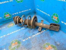 Amortisseur avant droit