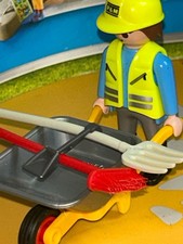 PLAYMOBIL ,worker, please
