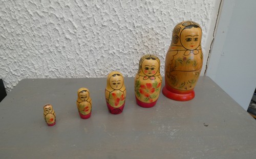 Poupée russe matriochka - russe,