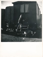 La fillette à la roulotte