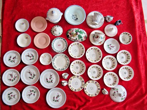 Dinette poupee faience - :,
