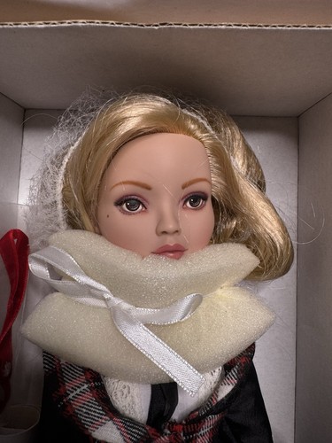 Ellowyne wilde doll - ellowyne,