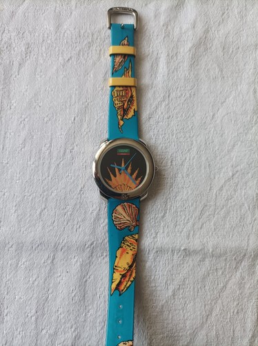 Belle montre bulova benetton - belle,