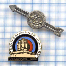 1 PIN'S tir à l'arc COUPE DE