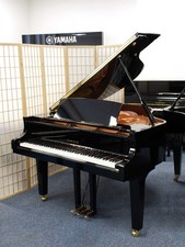 Yamaha Piano À Queue, Modèle C1X Noir Brillant - D'occasion