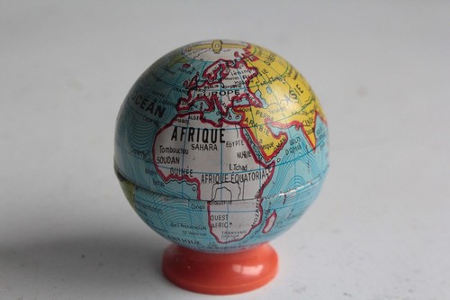 Ancien taille crayon globe - ancien,