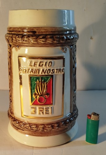 Grande chope bière 2 - grande, à