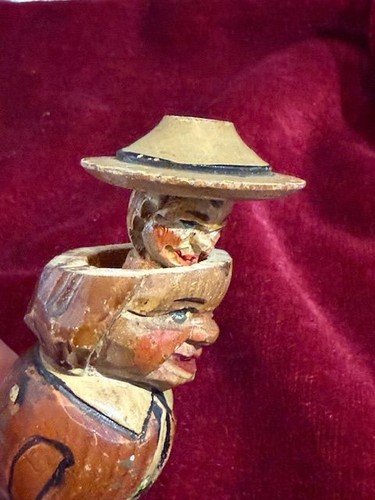 Rare bouchon anthropomorphe - , à