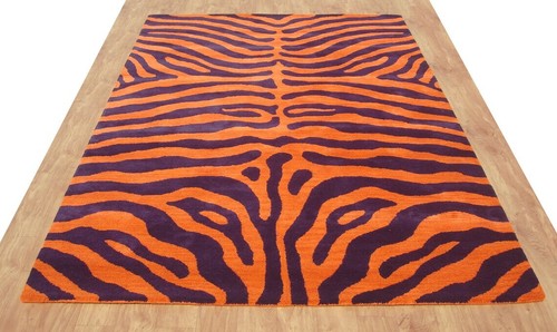 Tapis moderne orange zèbre