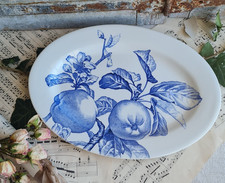 ANCIEN PLAT OVALE TERRE DE FER