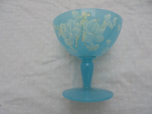 Coupe verre opaline - , en