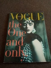 vogue  unique/haute