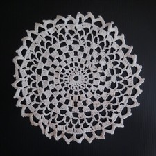 Napperon rond couture crochet dentelle fil coton blanc art déco fait main N5541