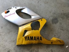 UN CARENAGE FLAN GAUCHE