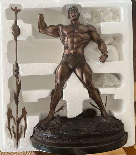 Bowen statue namor faux - namor, bronze