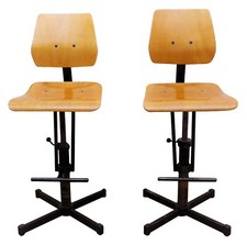 Chaises industrielles