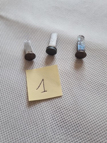 Rivets pour casque allemand - 3,