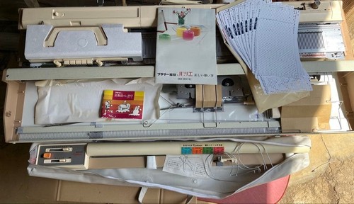 Machine tricoter - machine,
