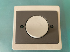 ALOMBARD  trocadéro Bouton