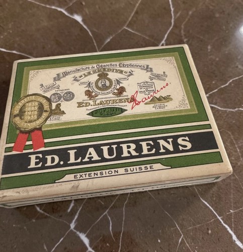 Rare boîte ancienne - , ed