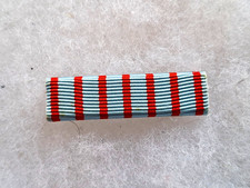 Une barrette de médaille