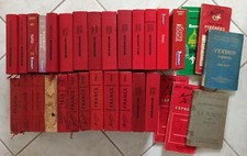 Lot de 32 guides Michelin