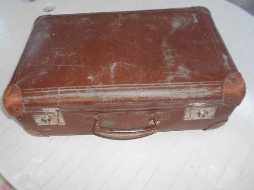 Petite valise carton - petite, en