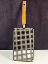 Grille ancienne à peinture