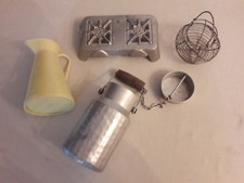 LOT D ANCIENS JOUETS DE