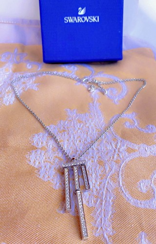 Superbe collier swarovski - collier,