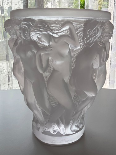 Vase bacchantes lalique france - vase,
