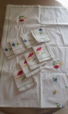 Nappe ancienne brodée main +