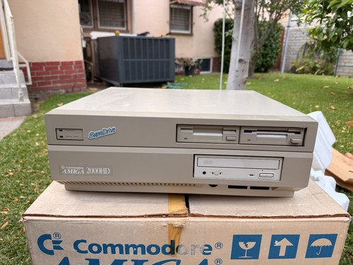 Vintage commodore amiga 2000hd - commodore,