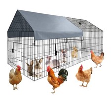 Cage à poulet en métal avec