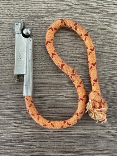 Ancien briquet tempête - , à