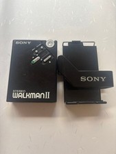 Lecteur cassette portable Sony Walkman II WM-2 argent avec support...