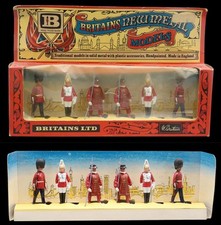 BRITAINS BOX OF 6 GUARDS / Soldier Antique Toys Soldier Figure