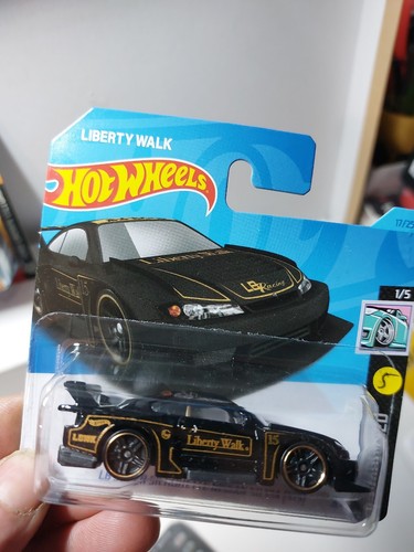 Hot wheels - 1/64, 🇨🇵