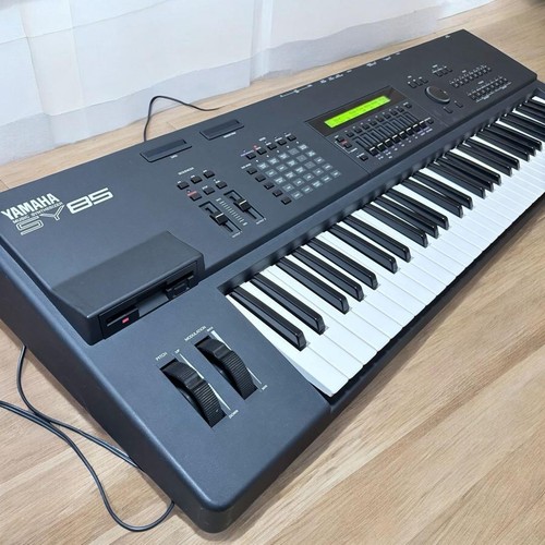 Synthétiseur yamaha sy85 - synthétiseur,
