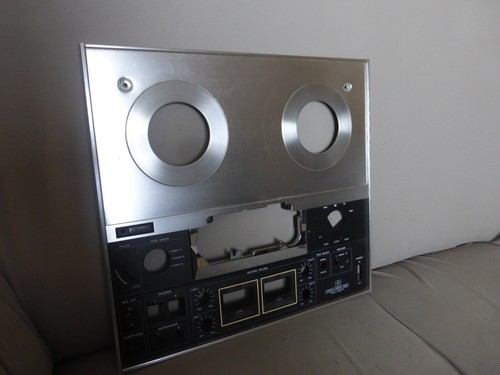 Sony 377 façade avant - tc,