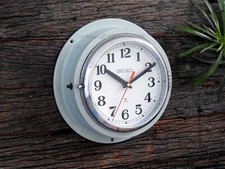 Ancienne Horloge Murale