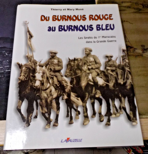 Livre burnous rouge - burnous, au