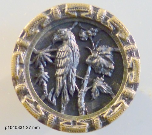 Bouton ancien - 27, mm