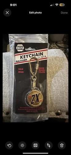 Vtg keychain datsun nissan - keychain,