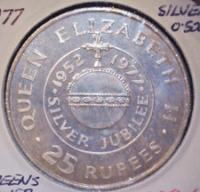 SEYCHELLES 1977 SILVER JUBILEE 25 RUPEES  SILVER COIN.  ASW 0.4546oz